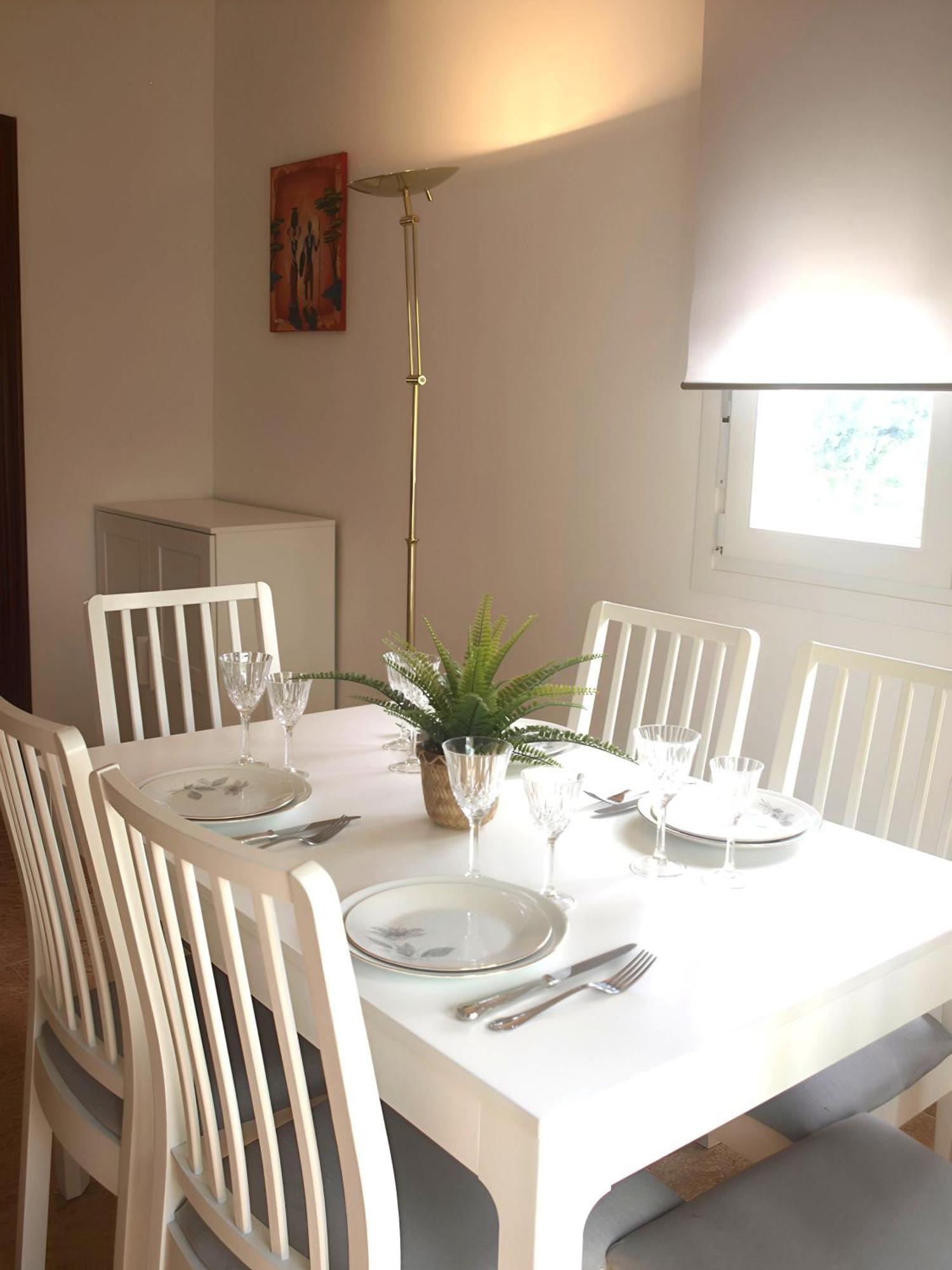 Jardines Del Ebro, 8 Pax, Ideal Grupos Logroño Eksteriør billede